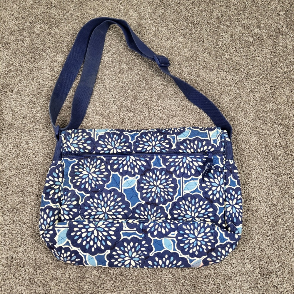 Vera Bradley Crossbody Bag Womens Medium Blue Floral Good Quilted Messenger